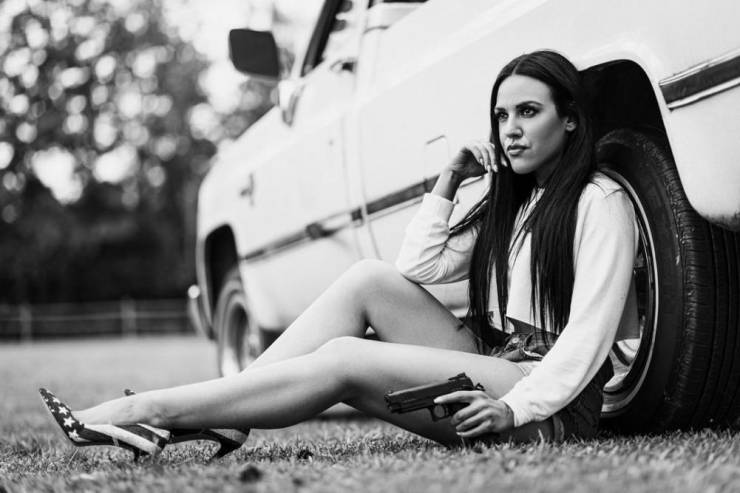 guns and girls a powerful combination 47 pics 17.html - 47 HD Photos | Premium Gallery 2023