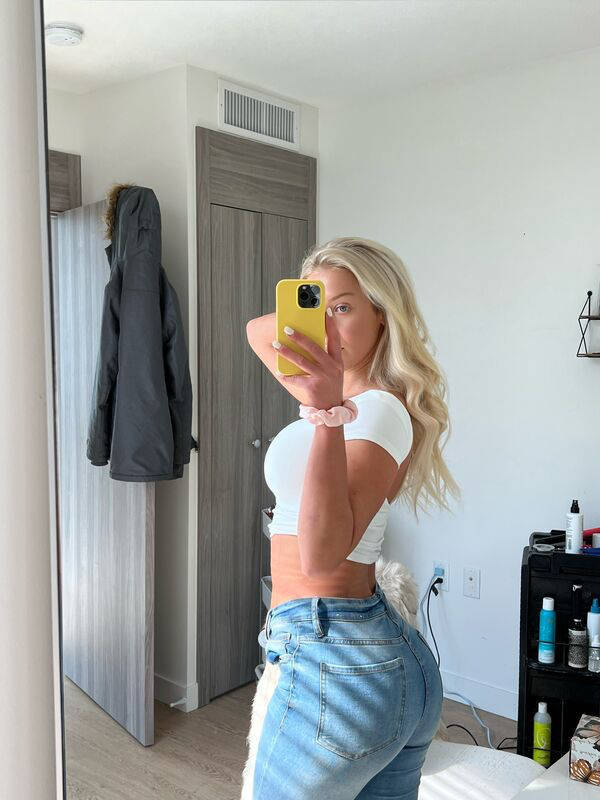 neverending struggle with tight jeans 46 pics 2 gifs 15.html - 46 HD GIF | Premium Gallery 2023