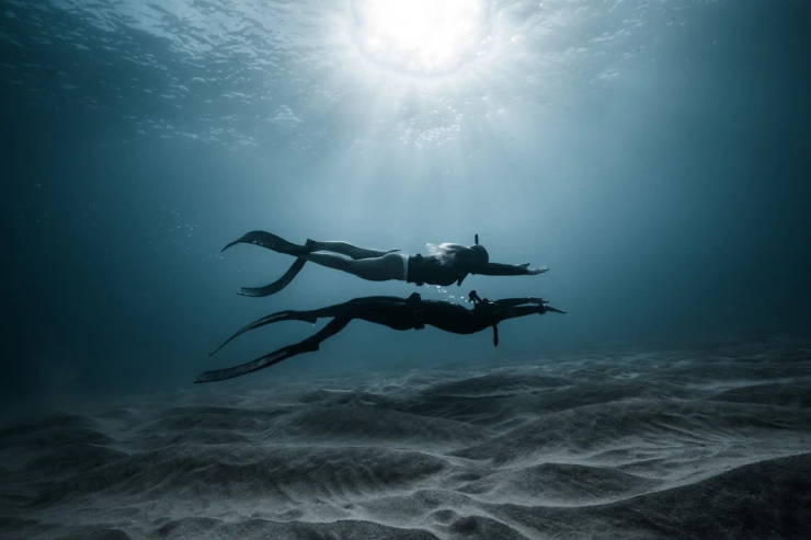 Girls Underwater photographed By John Kowitz