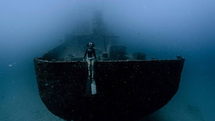 Girls Underwater photographed By John Kowitz