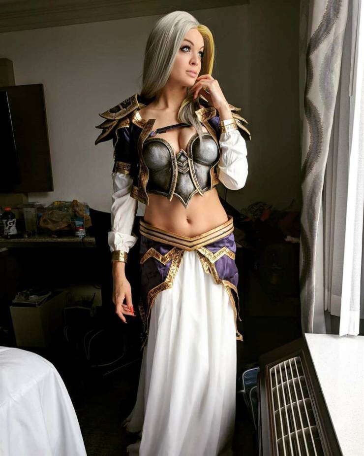 Ready For Some Hot Cosplay?!