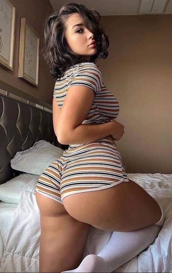 sexy girls in their sexy thongs 63 pics 23.html - 63 HD Photos | Premium Gallery 2023