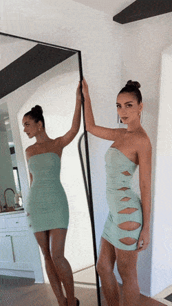 hey thats a nice dress 38 gifs 7.html - 1 HD GIF | Premium Gallery 2023