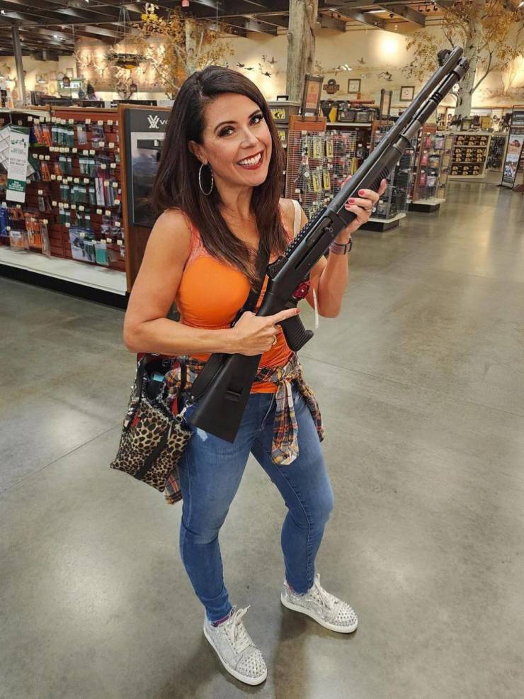 guns and girls a powerful combination 57 pics 23.html - 57 HD Photos | Premium Gallery 2023