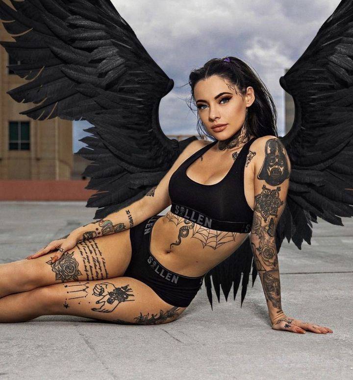 tattooed and sexy 40 pics 12.html - 40 HD Photos | Premium Gallery 2023