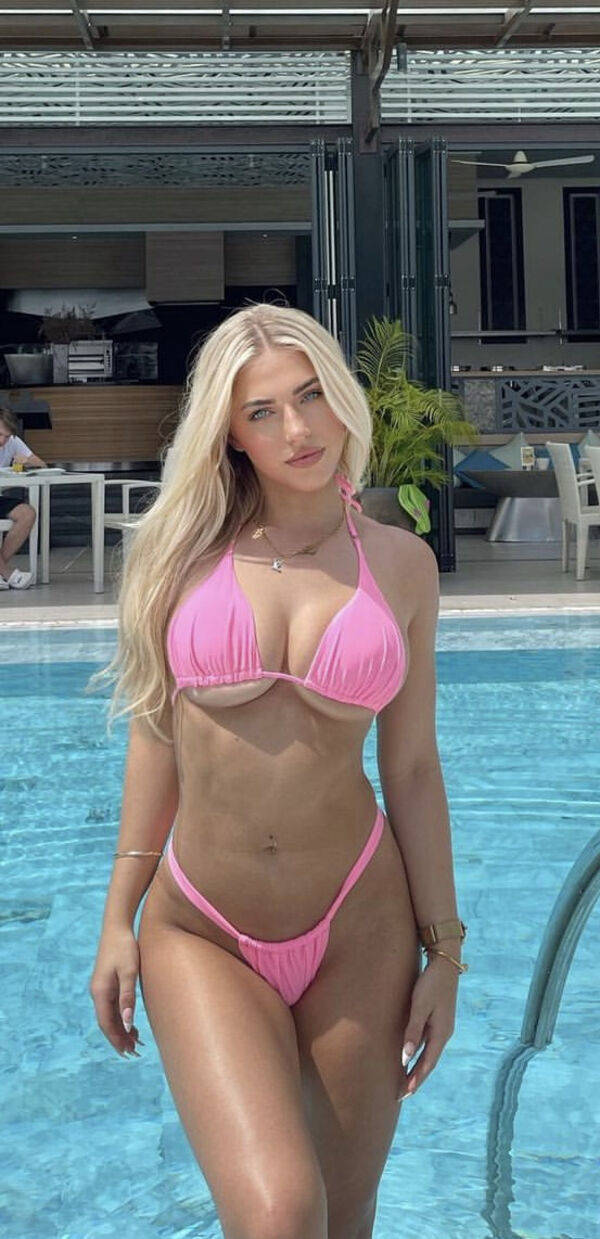 underboobs cant be underrated 46 pics 22.html - 46 HD Photos | Premium Gallery 2023