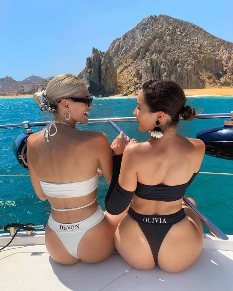 Cute Girlfriends