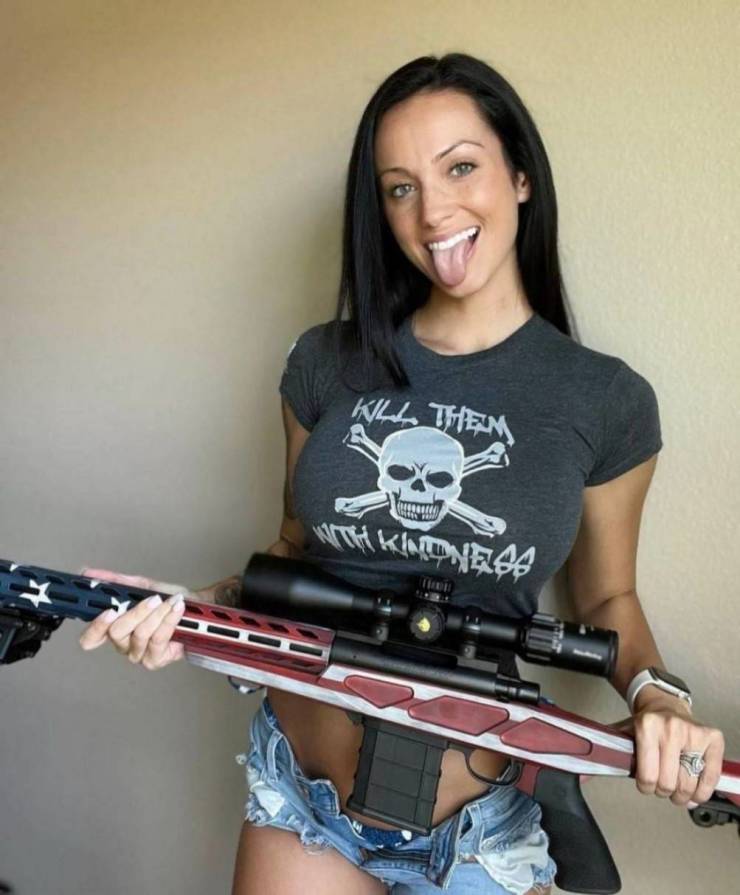 guns and girls a powerful combination 59 pics 6.html - 59 HD Photos | Premium Gallery 2023