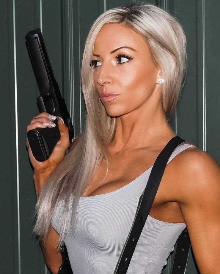 guns and girls a powerful combination 59 pics 6.html - 59 HD Photos | Premium Gallery 2023