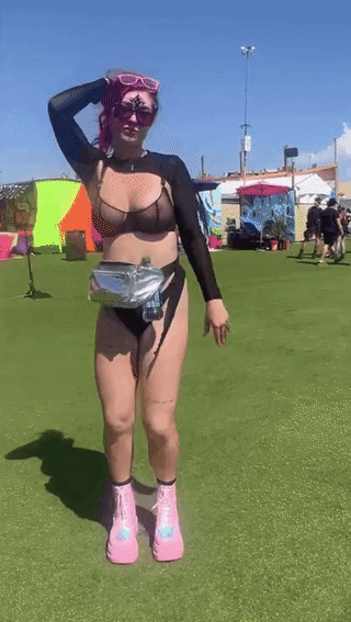 sexy girls at music festivals 34 pics 8 gifs 9.html - 34 HD GIF | Premium Gallery 2023