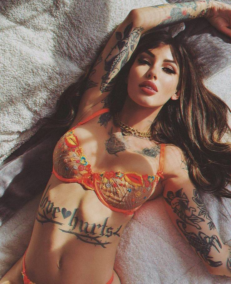 tattooed hotness 51 pics 22.html - 51 HD Photos | Premium Gallery 2023