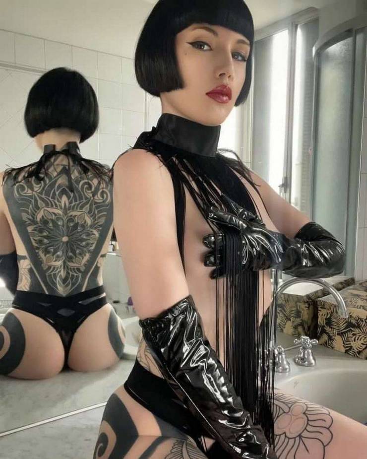 tattooed hotness 51 pics 22.html - 51 HD Photos | Premium Gallery 2023