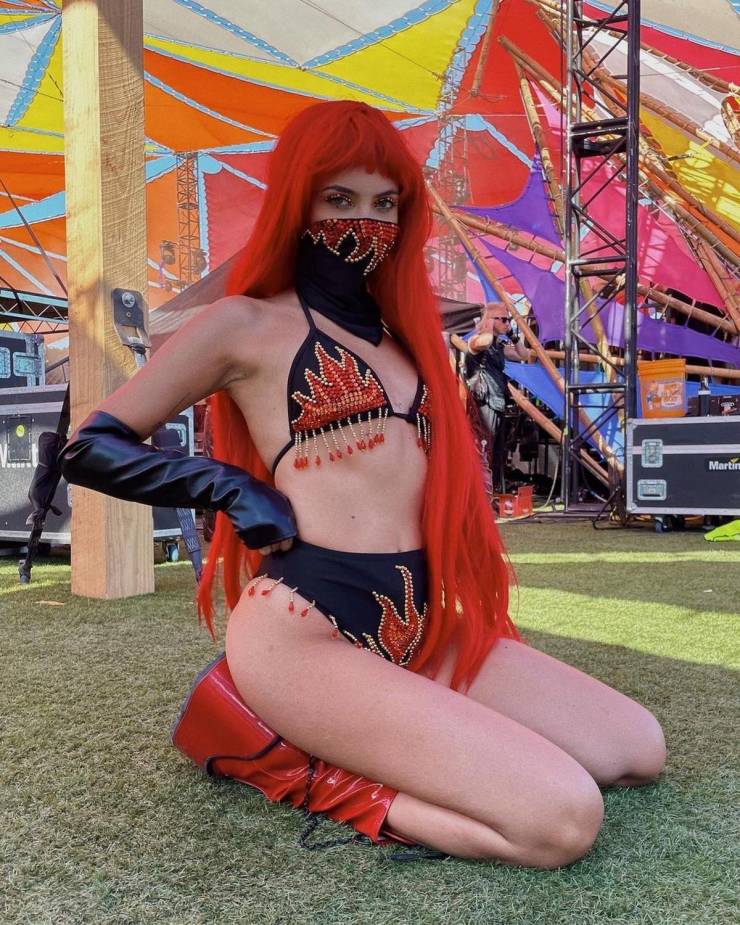 sexy girls at music festivals 38 pics 3 gifs 3.html - 38 HD GIF | Premium Gallery 2023