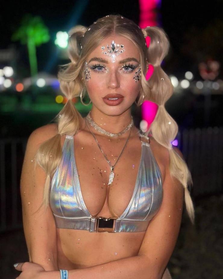 sexy girls at music festivals 38 pics 3 gifs 3.html - 38 HD GIF | Premium Gallery 2023