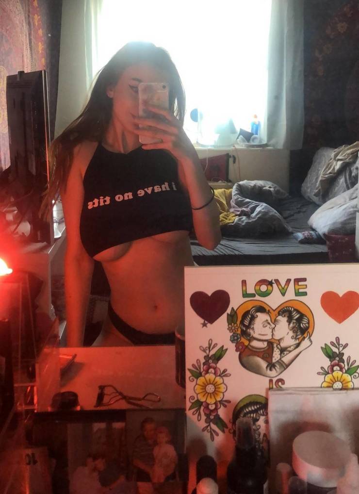 show us your underboobs 46 pics 15.html - 46 HD Photos | Premium Gallery 2023