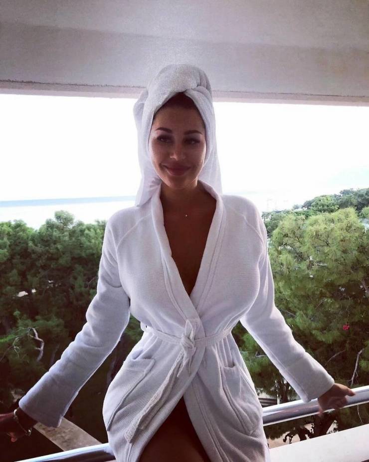 give me the towel 31 pics 2 gifs 6.html - 31 HD GIF | Premium Gallery 2024