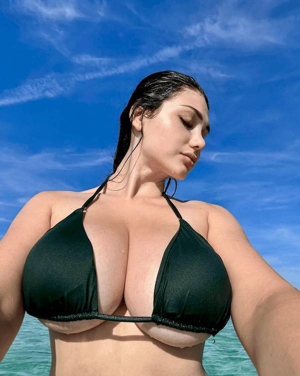 so wet and so sexy 43 pics 10.html - 43 HD Photos | Premium Gallery 2024