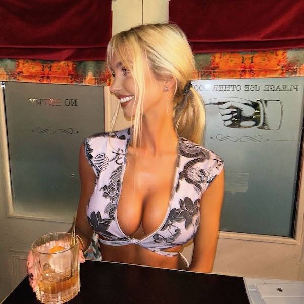 cheers to everyone 42 pics 5 gifs 24.html - 42 HD GIF | Premium Gallery 2024