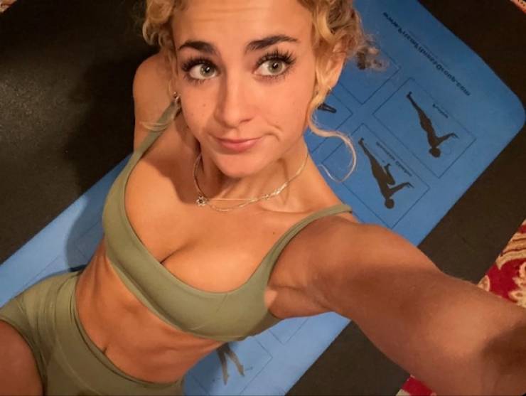 fit and smoking hot 36 pics 17.html - 36 HD Photos | Premium Gallery 2024