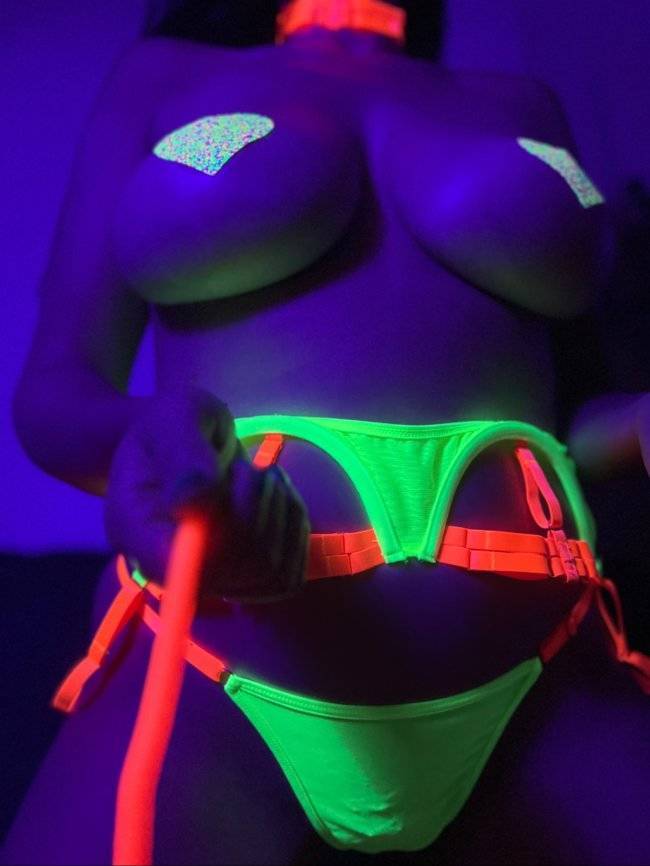 overwhelming underboobs 38 pics 14.html - 38 HD Photos | Premium Gallery 2024