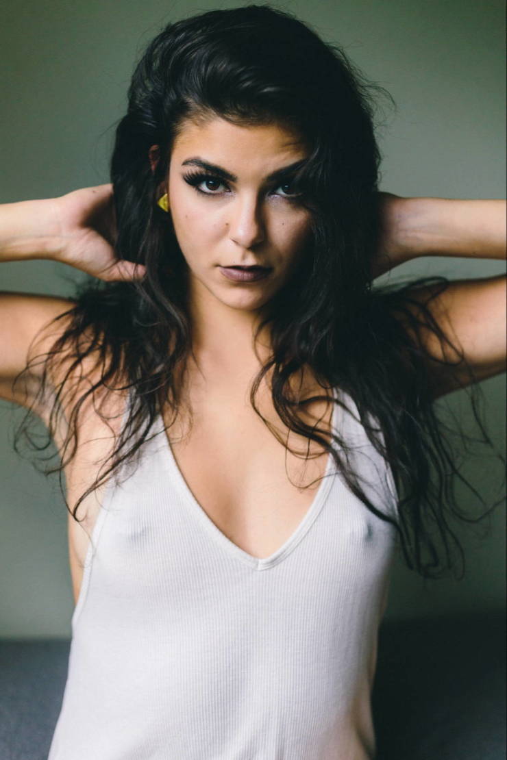 no bras anymore 47 pics 16.html - 47 HD Photos | Premium Gallery 2024