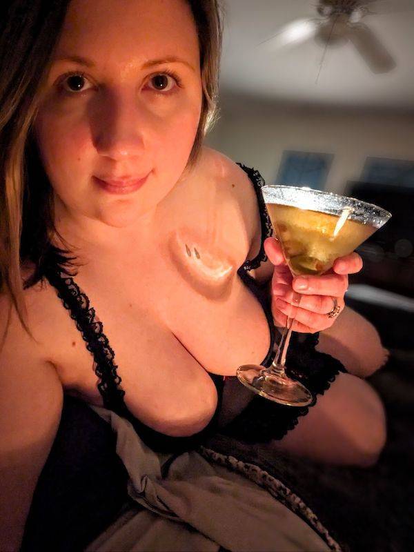 drinking time 44 pics 5 gifs 43.html - 44 HD GIF | Premium Gallery 2024