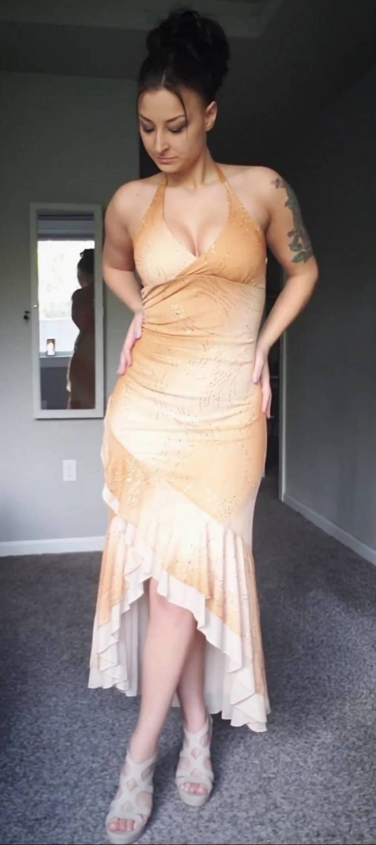 Sundresses Are Always Sexy!