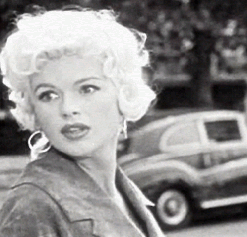 the timeless allure of jayne mansfield 25 gifs 6.html - 1 HD GIF | Premium Gallery 2024