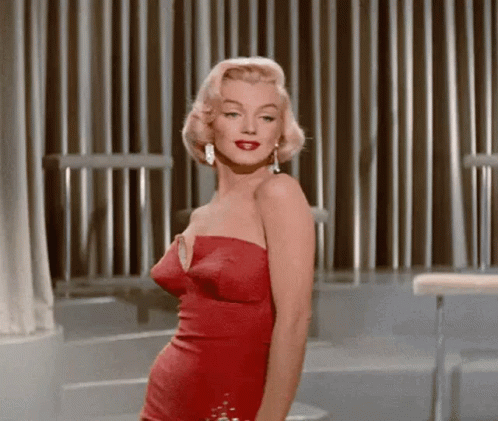 the unique brilliance of marilyn monroe 26 gifs 3.html - 1 HD GIF | Premium Gallery 2024