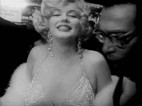 the unique brilliance of marilyn monroe 26 gifs 3.html - 1 HD GIF | Premium Gallery 2024