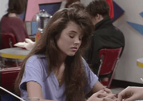 kelly kapowski the ultimate 90s crush 41 gifs 5.html - 1 HD GIF | Premium Gallery 2024
