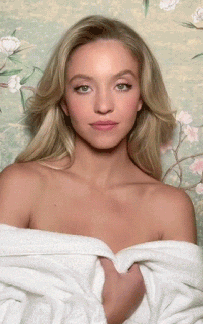 sydney sweeney beauty and brilliance combined 29 gifs 7.html - 1 HD GIF | Premium Gallery 2024