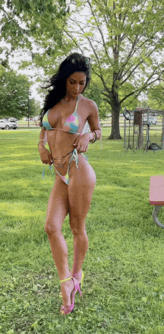 hot girls are here for you 42 gifs 5.html - 1 HD GIF | Premium Gallery 2024