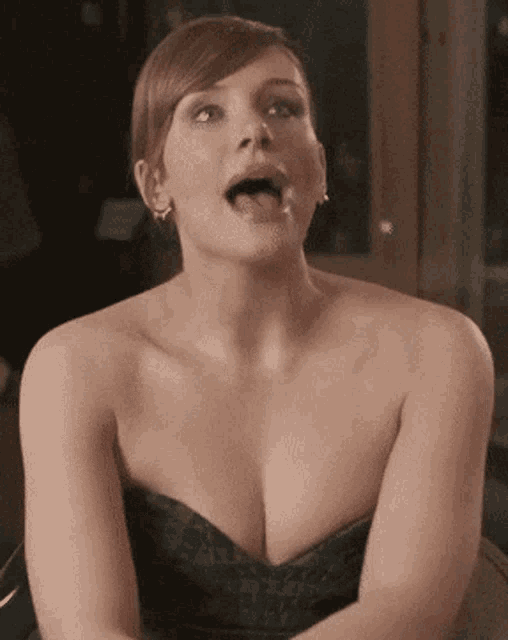 bryce dallas howard beauty and brilliance 24 gifs 8.html - 1 HD GIF | Premium Gallery 2024