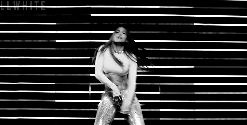 iconic and stunning jennifer lopez 34 gifs 3.html - 1 HD GIF | Premium Gallery 2024