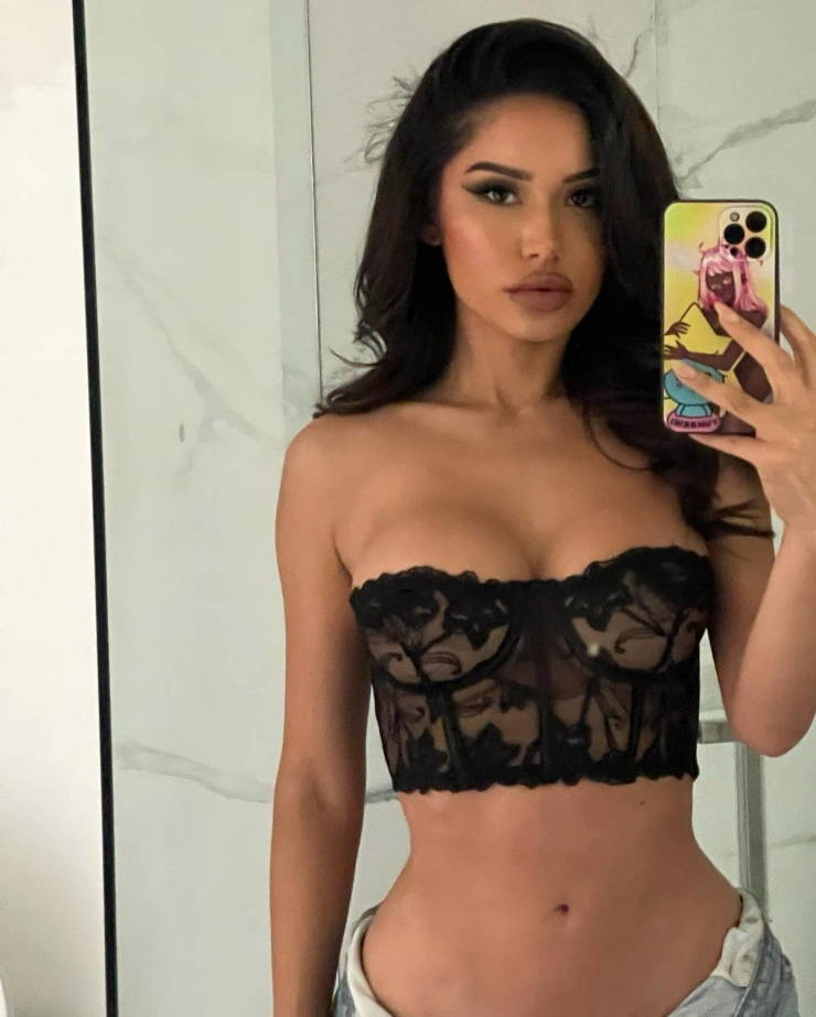 take a look in the mirror 42 pics 6.html - 42 HD Photos | Premium Gallery 2024