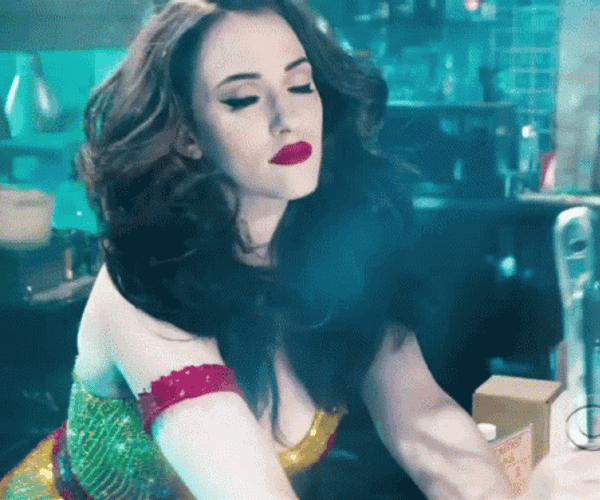 the captivating beauty of kat dennings 16 gifs 5.html - 1 HD GIF | Premium Gallery 2024