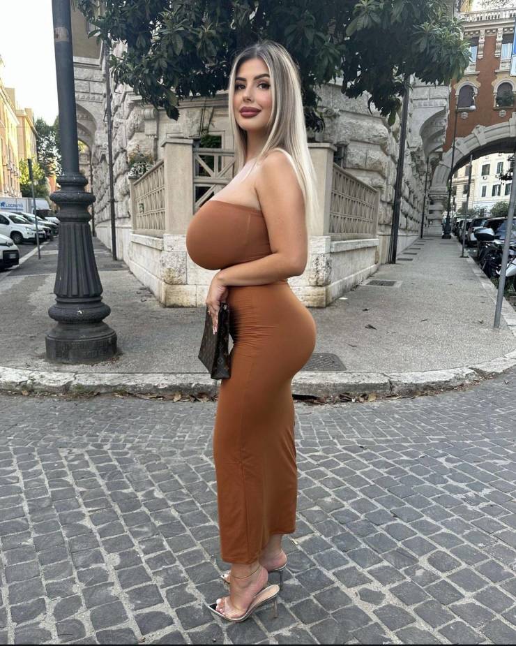 big boobs only 34 pics 2.html - 34 HD Photos | Premium Gallery 2024