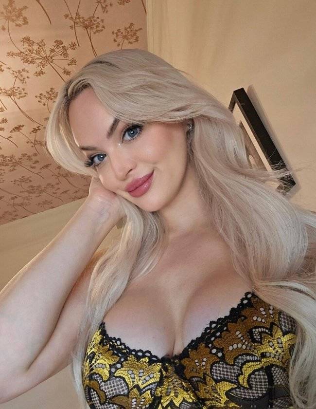 blondes coming in hot 44 pics 23.html - 44 HD Photos | Premium Gallery 2024