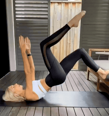 Bouncy Girls Are Here!