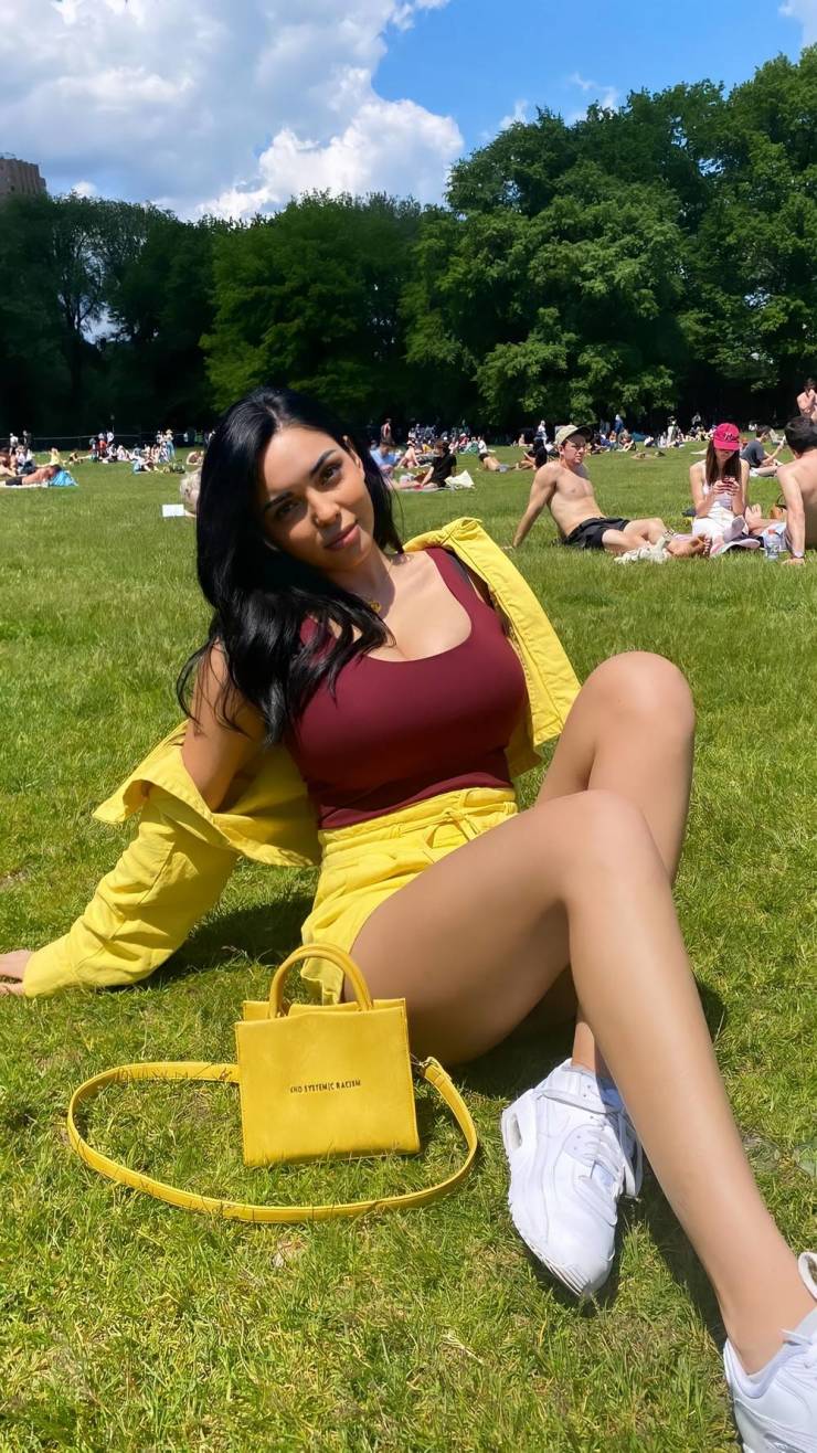 big boobs are always welcome 46 pics 22.html - 46 HD Photos | Premium Gallery 2024