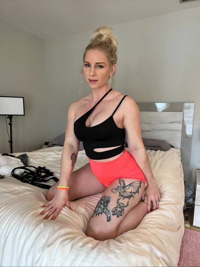 blondes coming in hot 51 pics 21.html - 51 HD Photos | Premium Gallery 2024