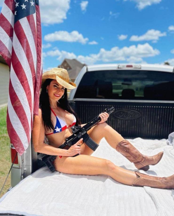 Guns And Girls: A Powerful Combination