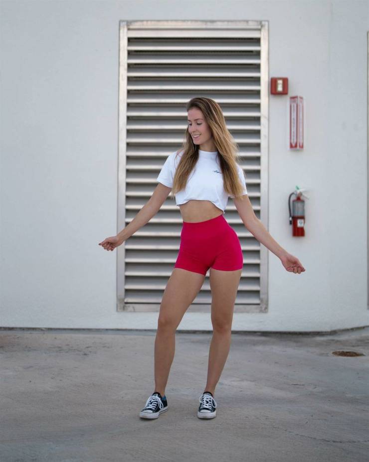 fit and smoking hot 51 pics 3.html - 51 HD Photos | Premium Gallery 2024