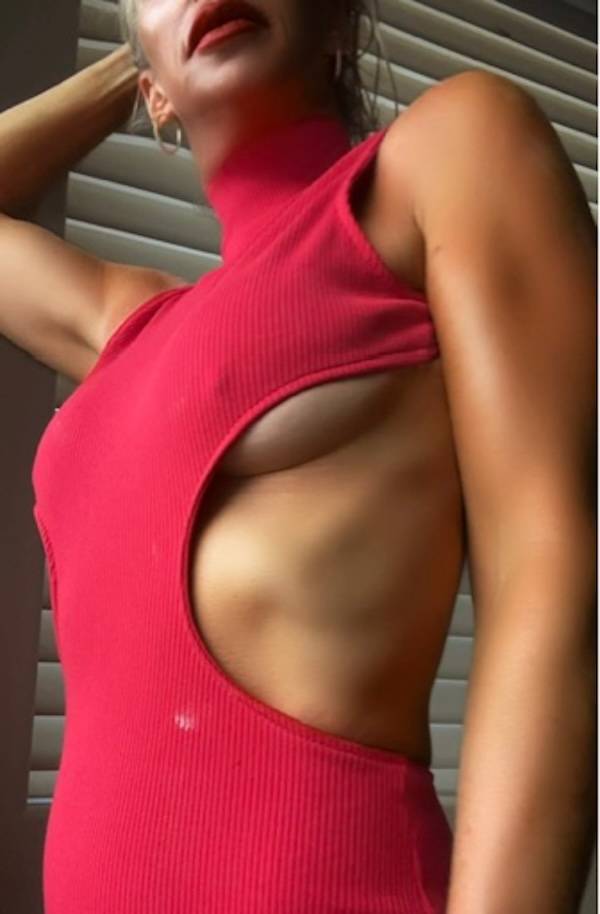 no bras allowed 46 pics 1.html - 46 HD Photos | Premium Gallery 2024