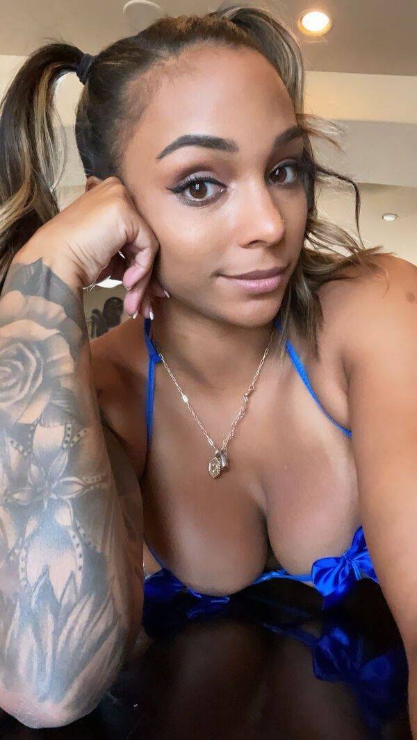 show us your boobs 51 pics 11.html - 51 HD Photos | Premium Gallery 2025