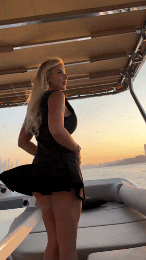 sexy girls are waiting for you 42 gifs 1.html - 1 HD GIF | Premium Gallery 2025