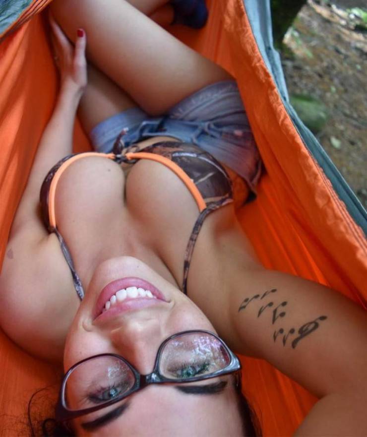 pretty eyes behind cute glasses 53 pics 2.html - 53 HD Photos | Premium Gallery 2025