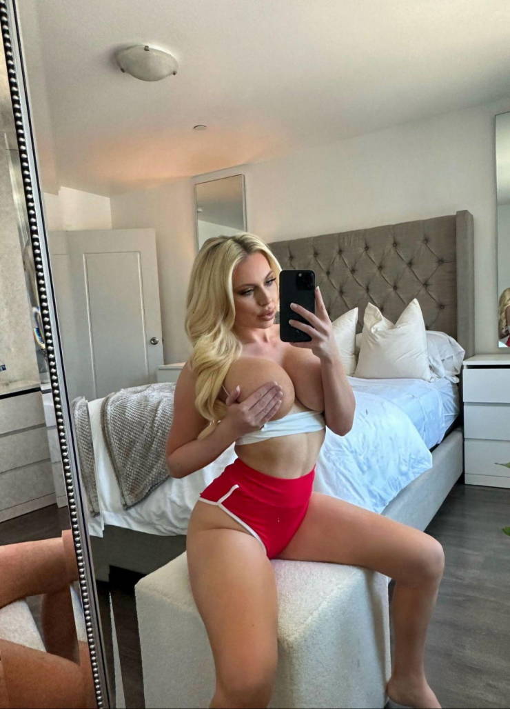 hands are the best bras 45 pics 3.html - 45 HD Photos | Premium Gallery 2025