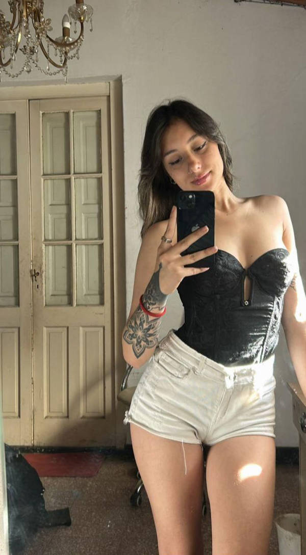 hot girls in tight jeans 46 pics 10.html - 46 HD Photos | Premium Gallery 2025